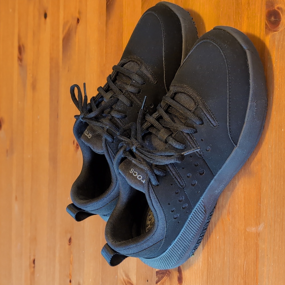 Crocs, non slip work shoes